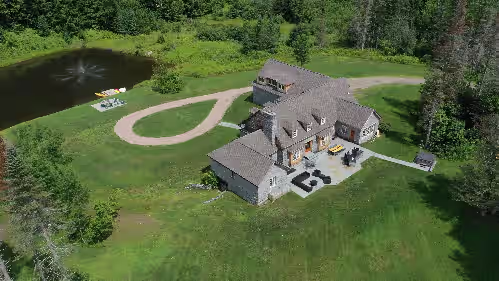 Greystone Manor  An isolated 30 Acres in Stowe, with Hot Tub!!!