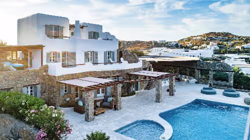 Vibrant Villa w/ private pool & Sunrise Views  2024 Renovation