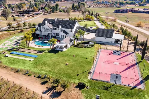 * NEW Luxury Celebrity Vineyard Estate Temecula *, photo 2