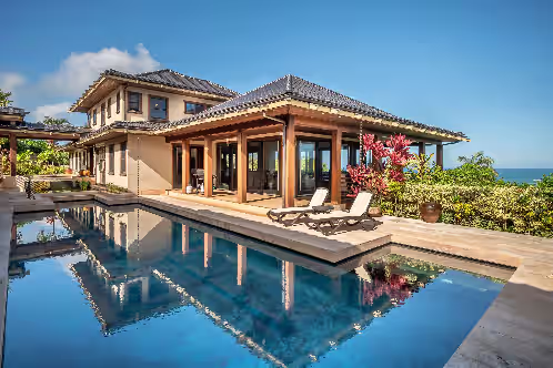 Beautiful, large 5+ bedroom house with pool and jacuzzi overlooking Kalihiwai Bay