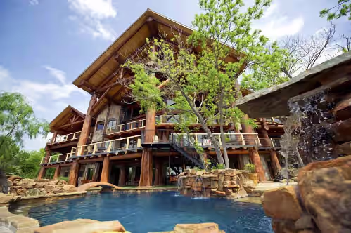 Big Timber Lodge: Your Ultimate Lakeside Escape, photo 2