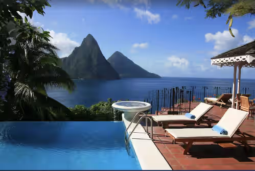 St. Lucia's Best View! Le Gallerie of Sea and Sun