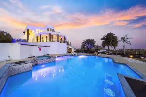 SPECTACULAR 8BR VILLA! HUGE POOL! SUNSET VIEWS!