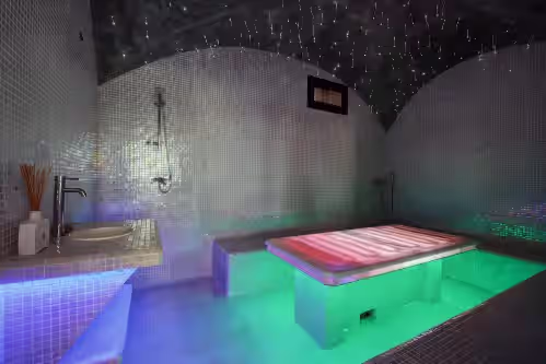 Spa at Directly on the Golf course.Huge Golf and Spa Mansion 8 min from Puerto Banus