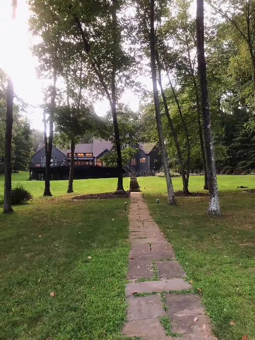 Beautiful, Fun Lakefront Retreat  Perfect for family reunions / groups