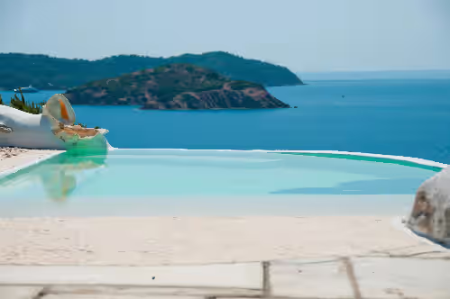 Villa Arios Your little Private Resort only 5 min away from a secluded beach