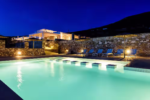 OUTSTANDING NEW VILLA WITH A GREAT POOL AREA AND BREATHTAKING SEA VIEW, photo 2