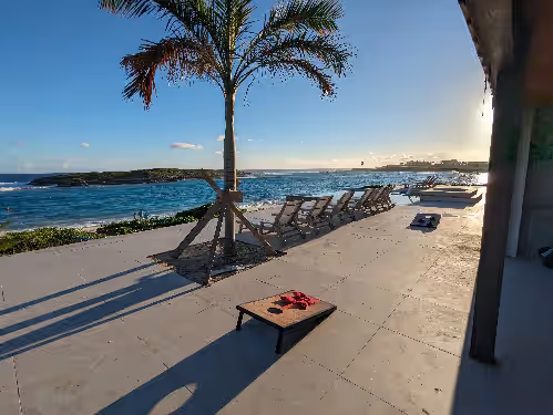 Beachfront estate home with private 70' dock and 7500sq ft. of living space, photo 4