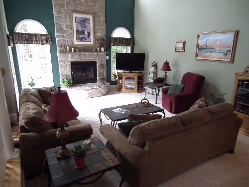 3 acre waterfront estate, photo 3