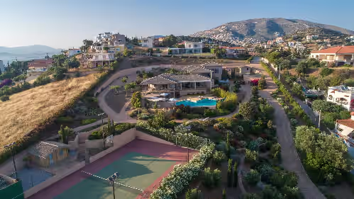 LYCIPONON VILLA for an unforgettable, relaxing, private, and secure vacation