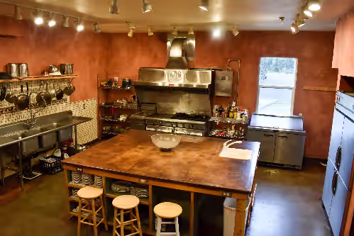 Private kitchen at Alaska Legends Kenai River Lodge ~ Weddings. Family Reunions. Corporate Retreats