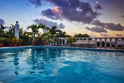 Beautiful supersize villa perfect for larger families and groups. Sleeps 22