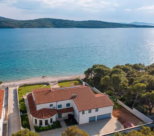 Luxury Villa Sea Whisper Sibenik with 2 Pools, Gym, photo 2
