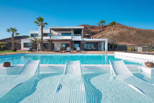 Villa Costa Roja with swimming pools, jacuzzi, mini golf, paddle tennis and sea and volcano views, photo 4