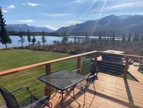 (1) Lake side mountain views from the best property in Healy at Lake House Family Retreat @ Denali Natl Park. Hot