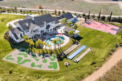 * NEW Luxury Celebrity Vineyard Estate Temecula *