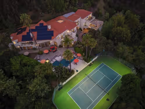 Anzio - Contemporary Bel Air Estate with Endless Amenities