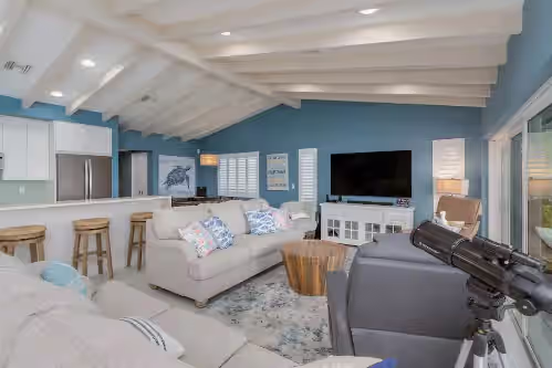 Private Resort! Beachfront home w/pool & hot tub and five en suite rooms, photo 3