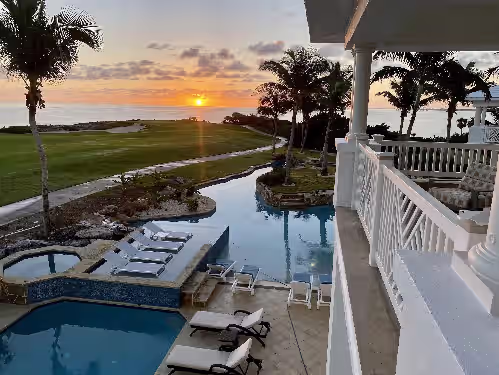 Oceanfront Home in Exuma w optional guest house