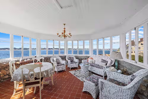 Waterfront Estate in Groton, photo 3