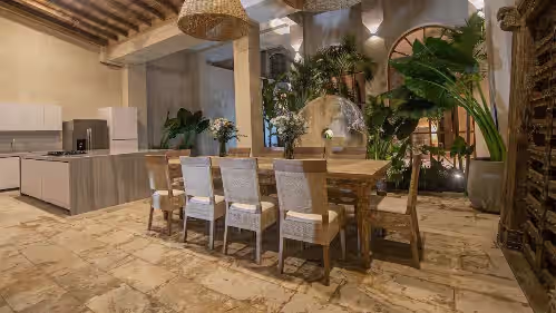 Dining at Casa Mantilla · Historic 11BR Luxury Villa in the Historic Cartagena