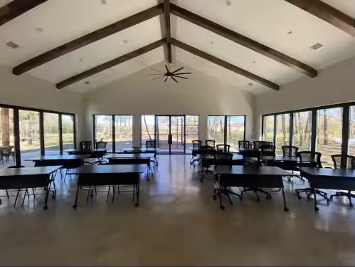 Luxury Ranch Retreat with Pool, Hike & Bike Trails & Golf-Close to COTA & Austin, photo 5