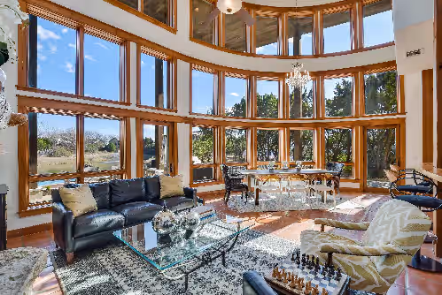 The Estate at Crystal Creek- 8 miles to downtown Austin!