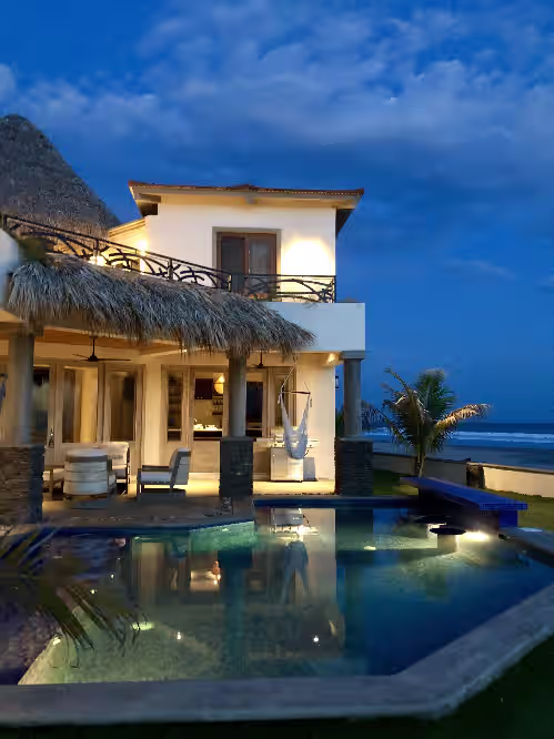 DISCOUNTED BR/4 Bath Luxury Beachfront House Casa Perla, Playa Guasacate, photo 3