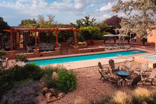 Spacious traditional Santa Fe adobe home, photo 5
