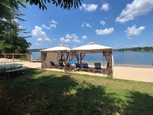 Accessible Blue Spruce Lodge: 340 ft of Lake Frontage, 80-ft wide Sandy Beach, photo 4