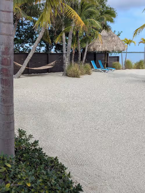 A Tropical Luxury Getaway, Your own private resort, photo 4