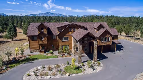 14 bedroom 14 bath Mega Mansion w/Indoor Pool, Theater, photo 2