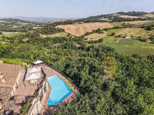 Big estate with private indoor & outdoor pool, gym, billiard in Umbria, photo 4