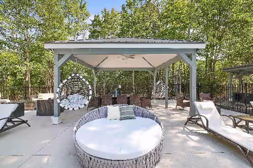 Majestic Cabin near all attractions Private PoolHot tubSaunaTheaterGameRoom, photo 3