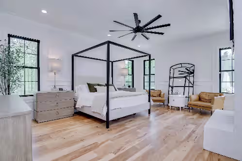 Room at 10 BR Executive Masters Retreat on Private, Secluded Lot. Tons of Amenities