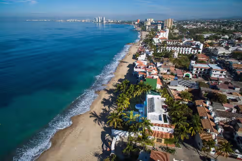 Beach at Casa La Playa, MODERN, 8 BEDROOM,BEACHFRONT, Pool, Full Staff