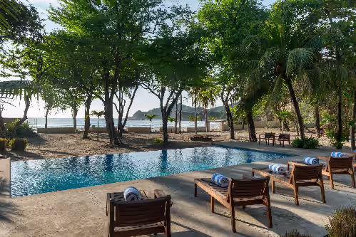 Private And Gated Beach Front Retreat (Sleeps 16) On Exclusive Playa Majagual!
