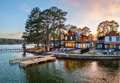 Modern Lakefront | Gorgeous Views | Sleeps 28