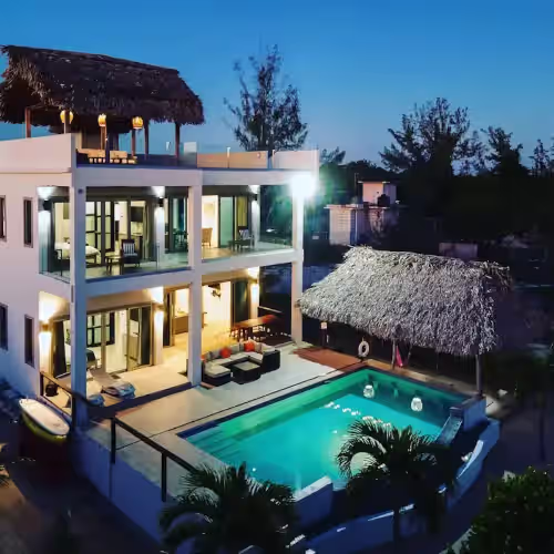Pool at Hideaway Villa Belize
