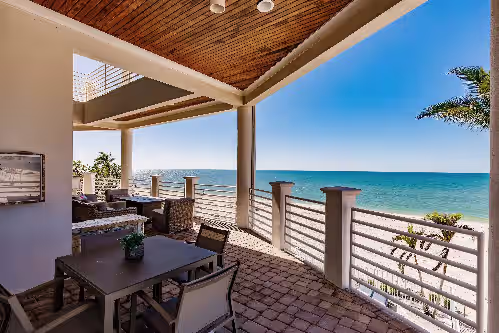 Your Island Paradise Awaits Beachfront, Heated Pool Breathtaking Sunsets, photo 3