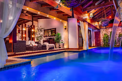 Bali-style villa: indoor and outdoor pool, cinema, cave, yoga, gym & beach court