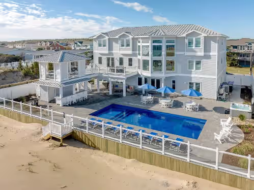 Royal Shell North | Oceanfront | Private Pool and Hot Tub