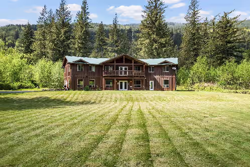 Maple Rock Resort-13 acre/GolfCourse/VirtualGolf/Gymnasium/Arcade/Volleyball, photo 3