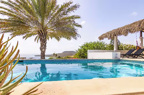 Amazing Villa for 10 guests w/ Private Pool, Intimate Outdoors & Ocean Panoramas, photo 3