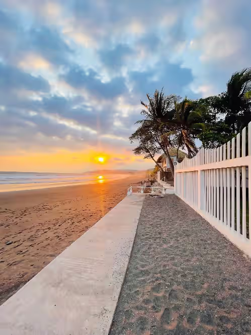 6 Bedroom 6 Bathroom Beachfront, photo 4