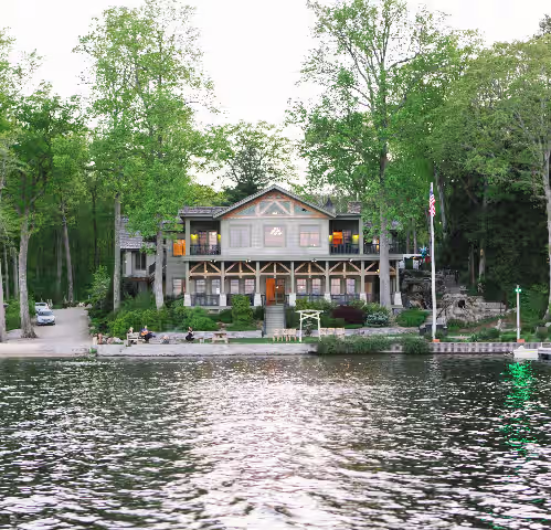 36 Acre Lakeside Estate - Experience The Gated Private Estate w/ Guest Cabins.