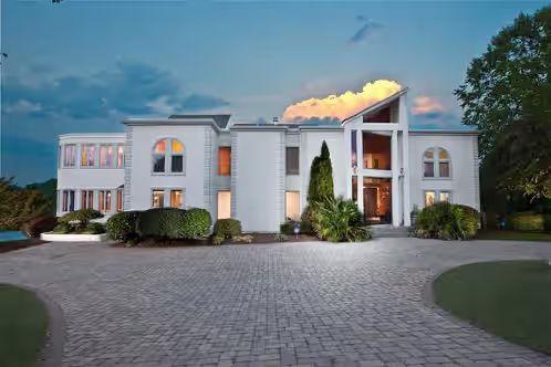 " Estate on the Lake" 7 BR/7 BA, 6 Suites, Over 8,400 Square Feet! Private Pool, photo 2