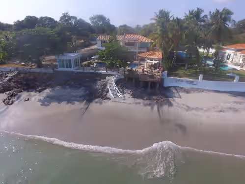 8 BEDROOM BEACH FRONT VILLA IN CORONADO BEACH, PANAMA