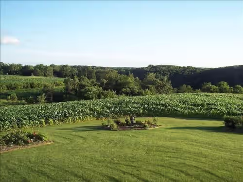 Let the beautiful country surround you, photo 2