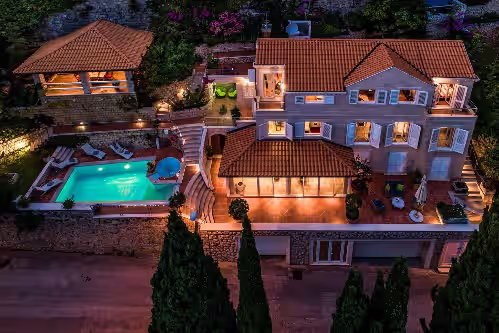 Luxury Seafront Villa Dubrovnik Palace with Pool